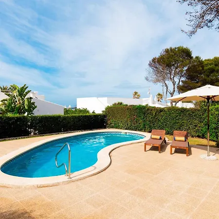 Binisagoc B Villa *
