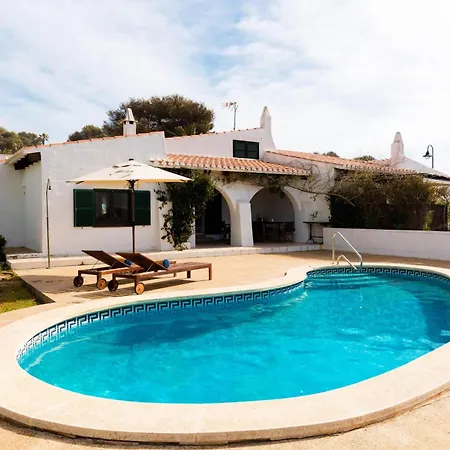 Binisagoc B Villa *