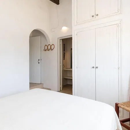 Binisagoc B * 比尼贝卡